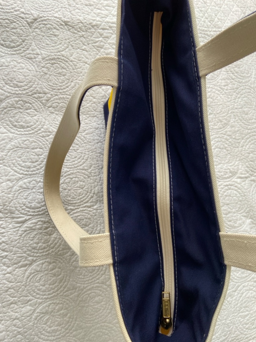 L.L. Bean 90s Yellow and Navy Striped Canvas Boat and Tote Bg - Picture 7 of 17